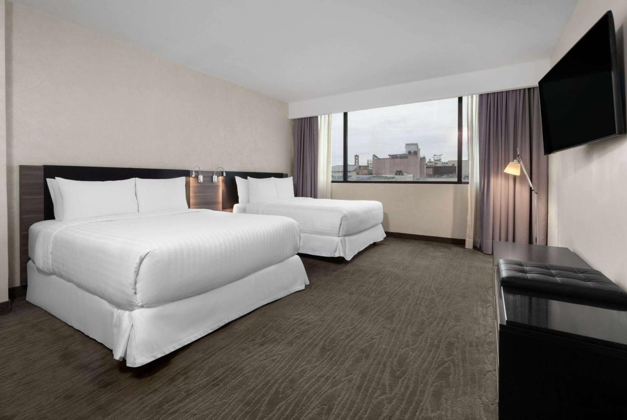 Wyndham Monterrey Ambassador Centro Hotel Eksteriør billede
